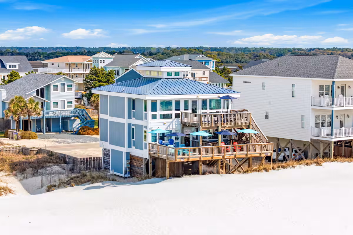 Two-decks-with-outdoor-seating-galore!