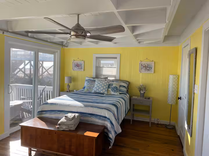 Queen bedroom ensuite